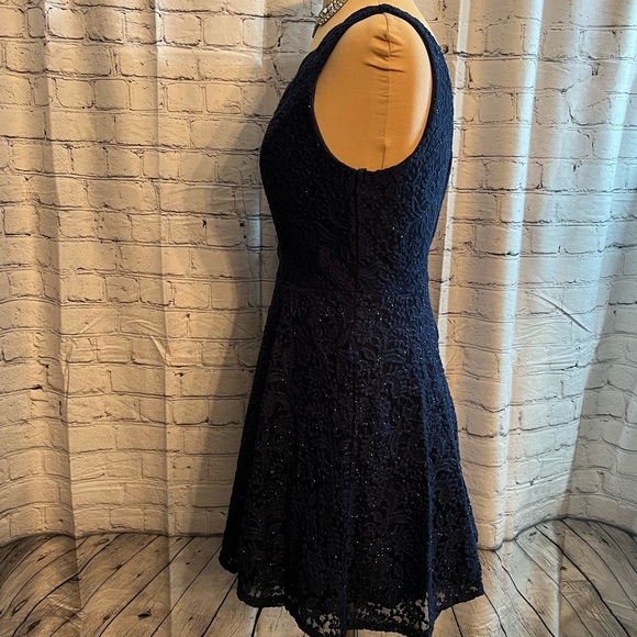 City Studio NWOT Navy Blue V-Neck Formal Mini Dress. Size 15 Junior - Picture 3 of 6